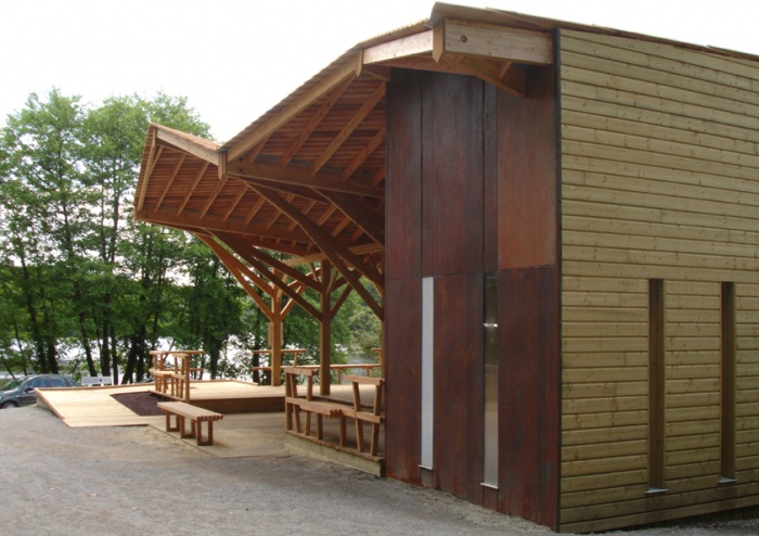 Préau en forêt de Villecartier (35)
