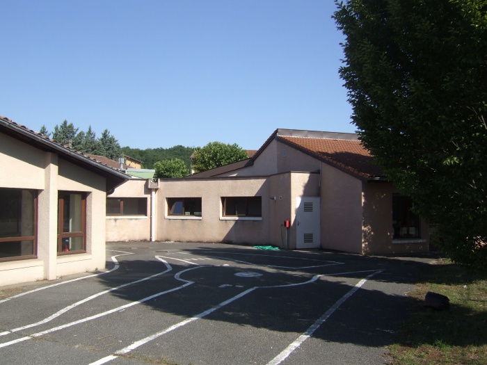 Extension cole maternelle  Bligneux : avant travaux